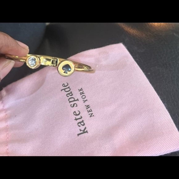 Spot The Spade Open Hinge Bangle katespade authentic #869 - Picture 10 of 12